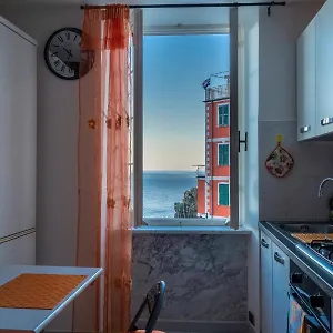  Apartment Finestra Sul Mare - Free Wi -fi Italy