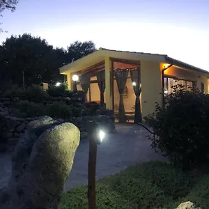 https://casetta-in-campagna-con-terrazzo-vista-mare.in-sardinia.net